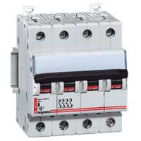 [LEGRAND] Disjoncteur tétrapolaire 400V 3-63A