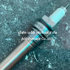 Bougie d'allumage Spark plug ZK 18-12-236 URA1 spéciale avec tube de sécurité M18x1,5x12