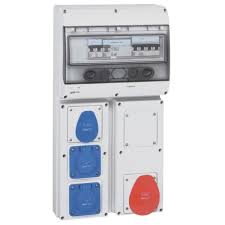 [LEGRAND] Coffret 4 prises P17 IP44 dont 1 prise 3P+N+T 380V-415V 1 disjoncteur et 1 interrupteur différentiel
